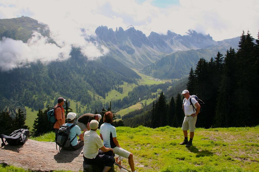 Hotel Laerchenhof Natur 제펠드 인 티롤 외부 사진